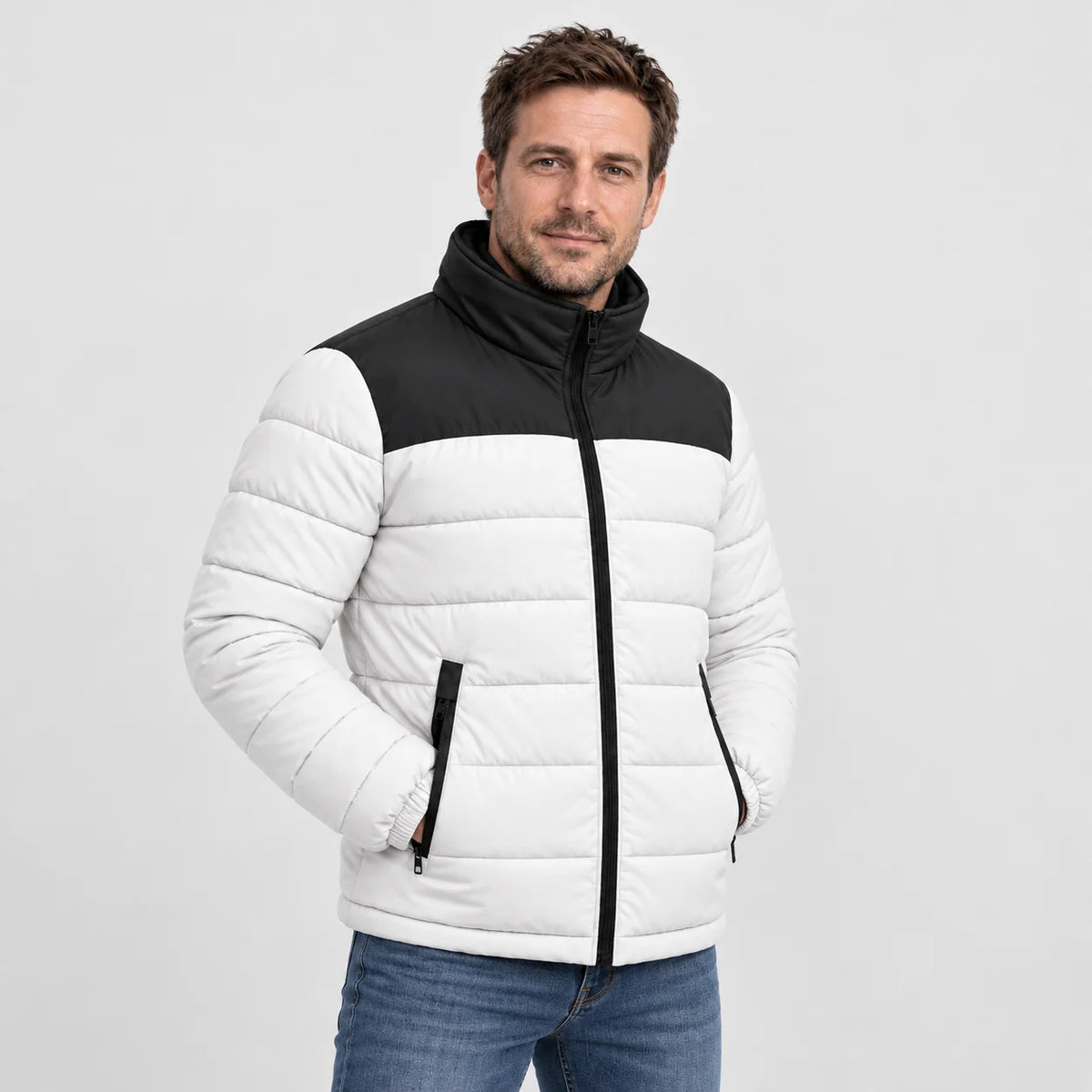 Quiltad värmejacka PyreFit Expelia, på modell, framifrån