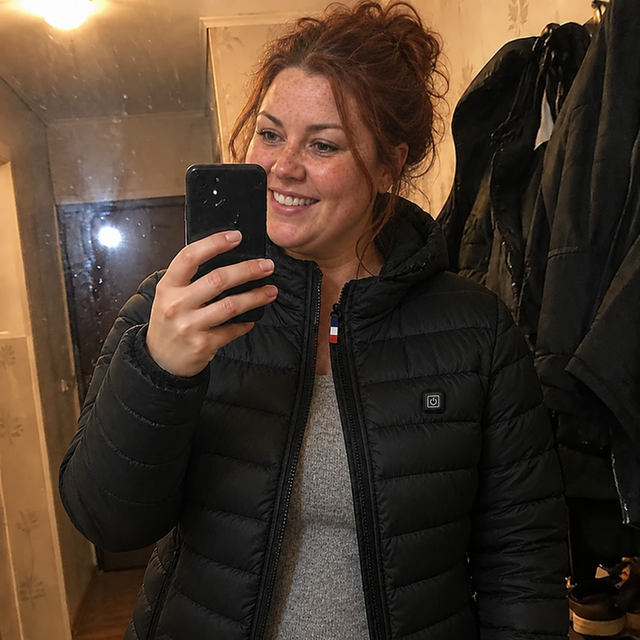 Karine M. i sin PyreFit-värmejacka