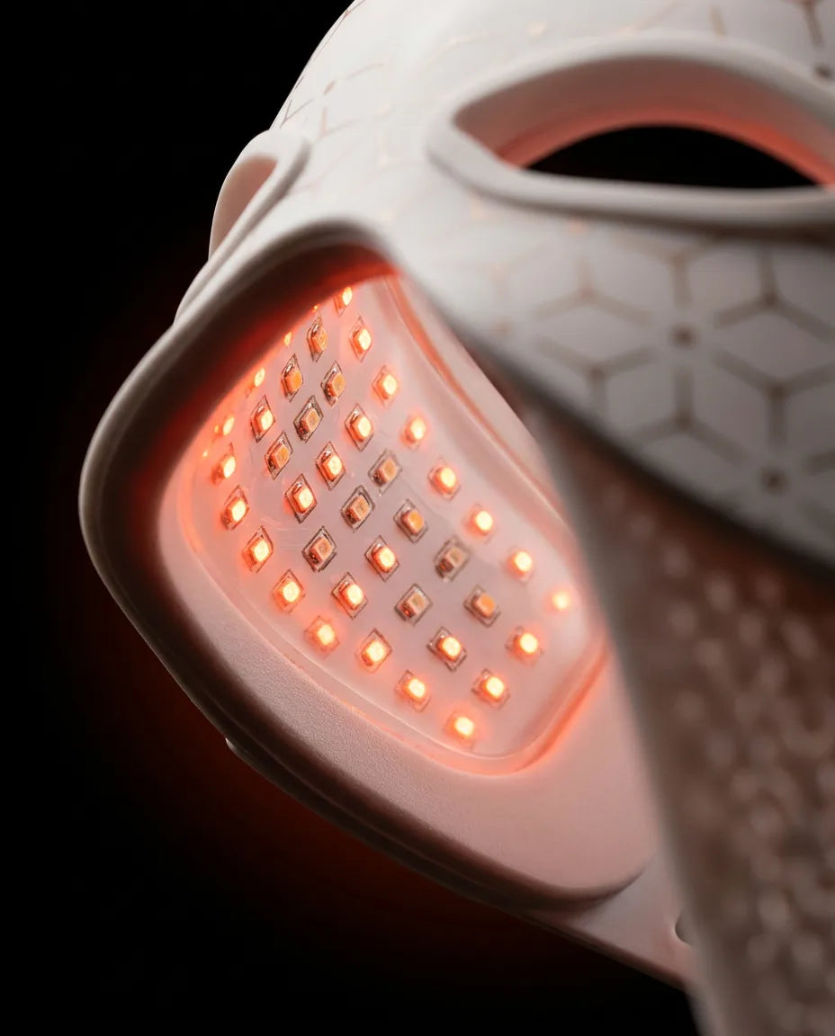 LED-ögonmask med rött ljus – insida med LED-ytor