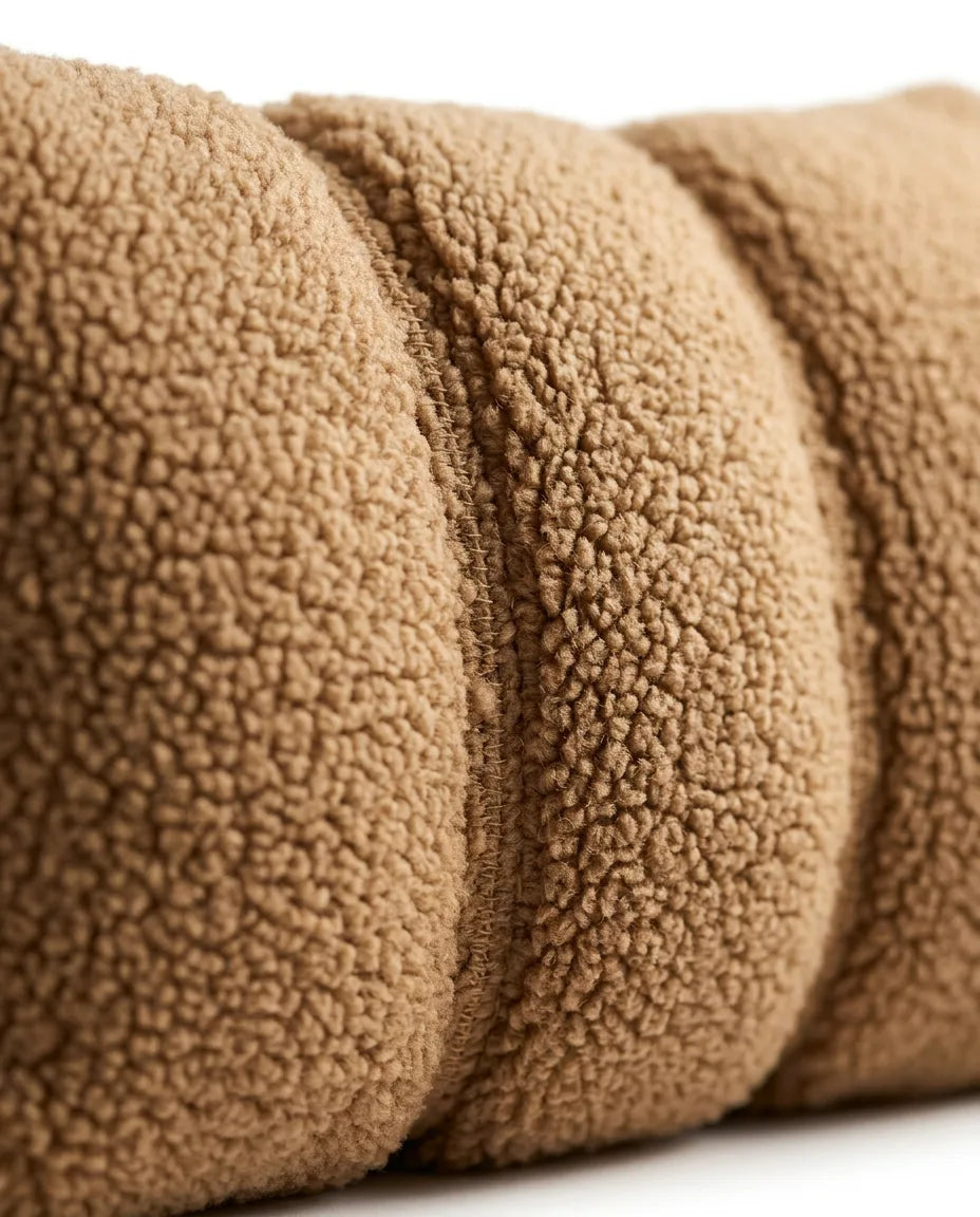 Ländkudde med sherpaöverdrag – ryggstöd för kontoret, soffan och sängen – produktbild 5
